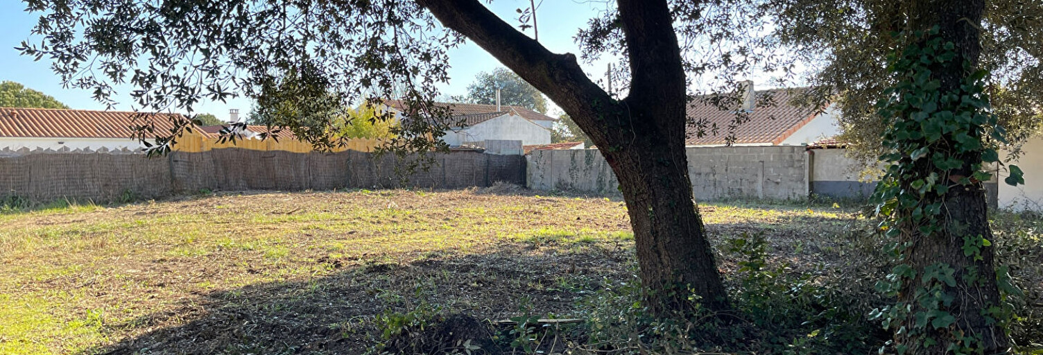 Terrain  496 m² à vendre à Saint-Pierre-d'Oléron (17310)