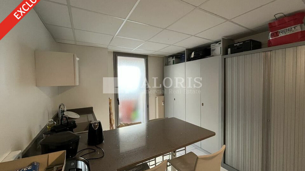 bureau  pièces 180 m2 à louer à Lyon 6 (69006)