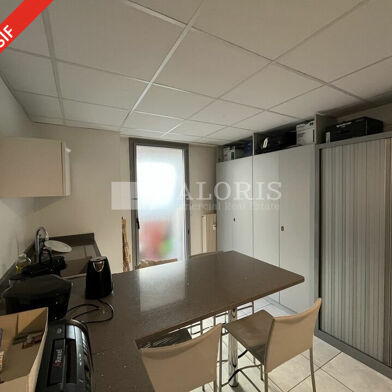 Bureau 180 m²