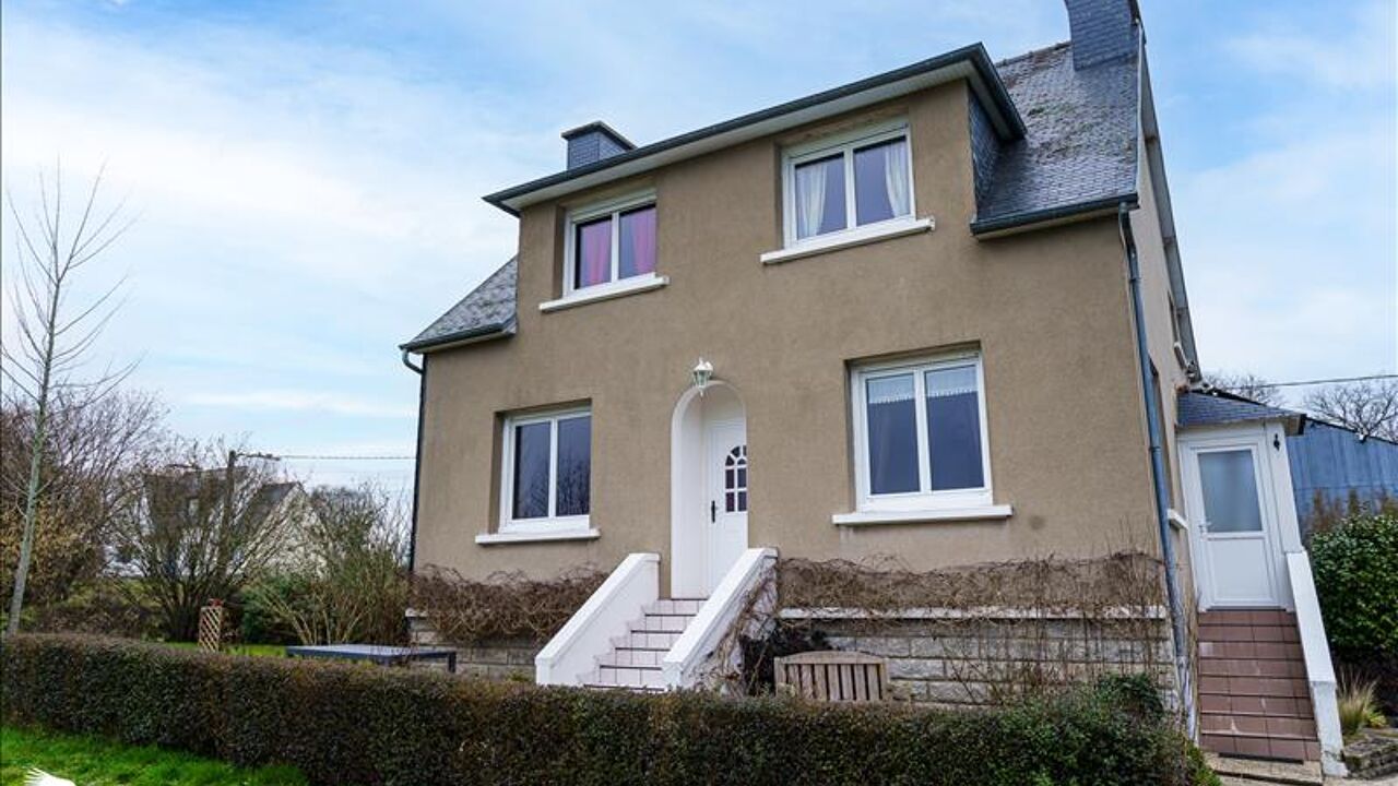 maison 6 pièces 115 m2 à vendre à Plounévézel (29270)