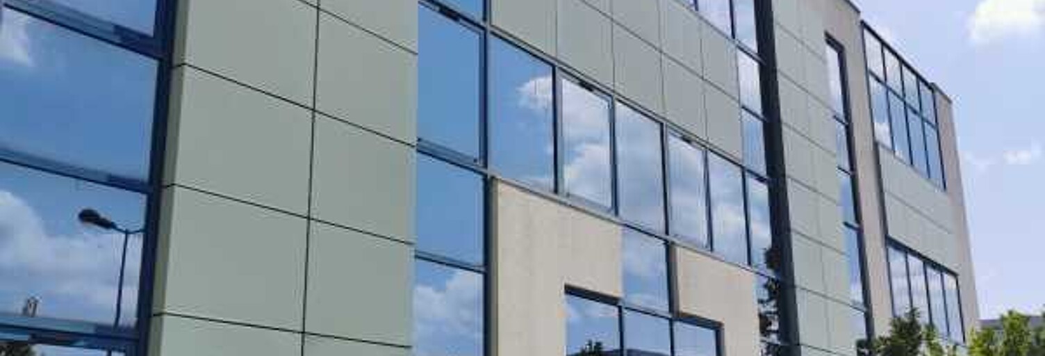 Bureau  367 m² à louer à Saint-Grégoire (35760)