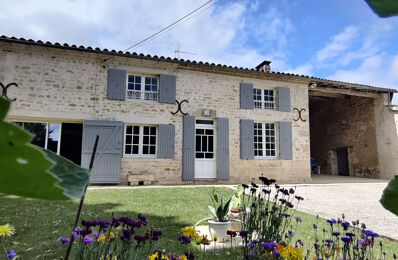 vente maison 279 500 € à proximité de Bussac-sur-Charente (17100)