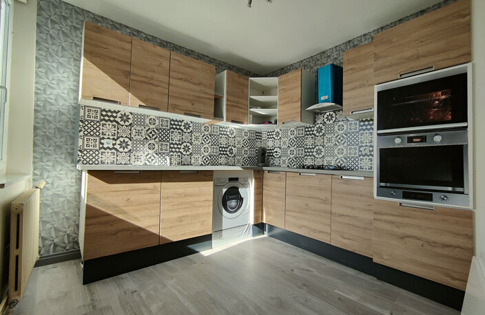 MAISON DE VILLE RENOVEE DE 100 M2 DANS LE QUARTIER DE NOTRE — photo 3