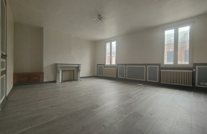 MAISON DE VILLE RENOVEE DE 100 M2 DANS LE QUARTIER DE NOTRE — photo 4