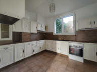 SUPERBE MAISON BOURGEOISE DE 160 M2 HAB AVEC SOUS-SOL GRAND — photo 2