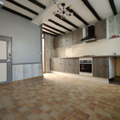 Maison 6 pièces 160000 €