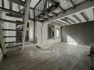PLEIN CENTRE VILLE, MAISON ANCIENNE DE CARACTERE AVEC STUDIO — photo 2