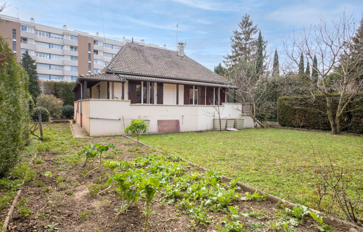 maison 6 pièces 180 m2 à vendre à Sainte-Foy-Lès-Lyon (69110)