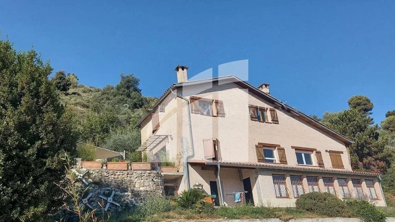 maison 5 pièces 160 m2 à vendre à Aspremont (06790)