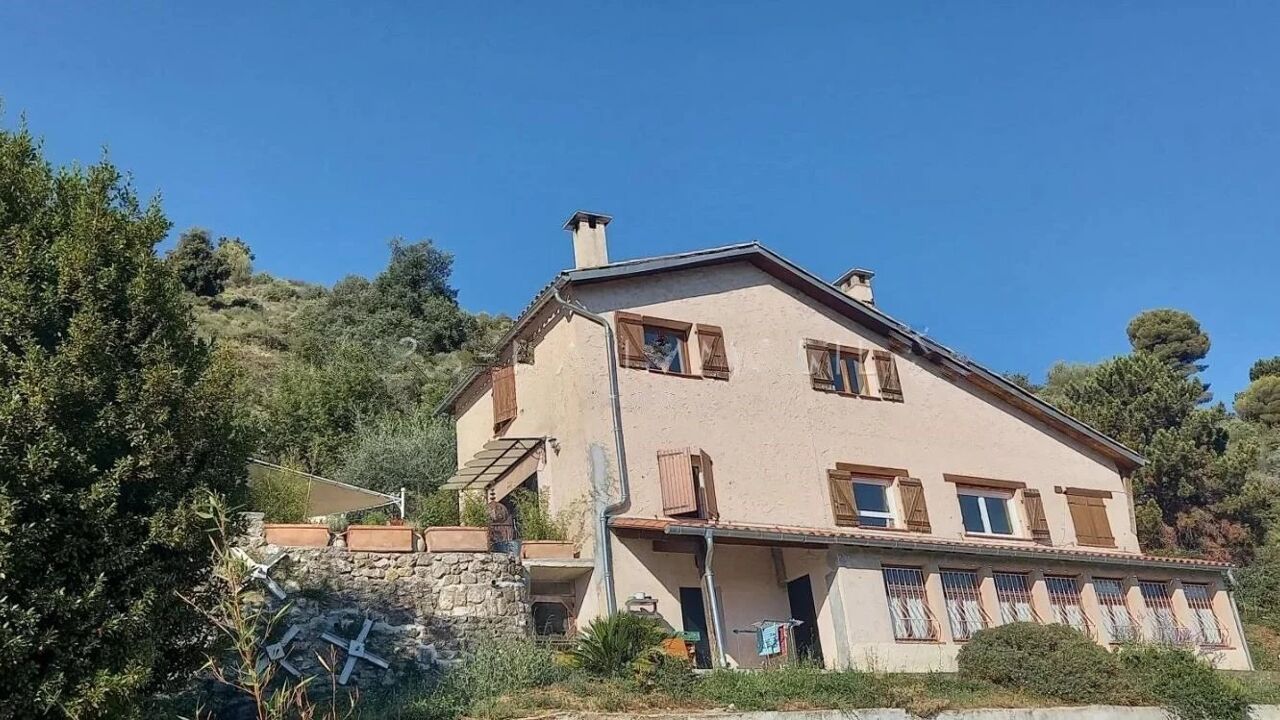 maison 5 pièces 160 m2 à vendre à Aspremont (06790)