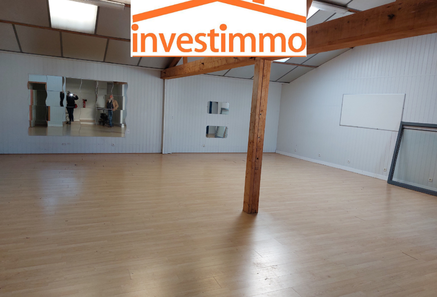 Local Commercial  270 m2 — photo 1