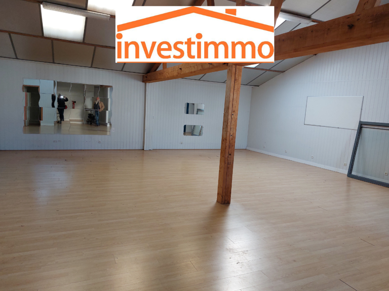 Local Commercial  270 m2 — photo 1