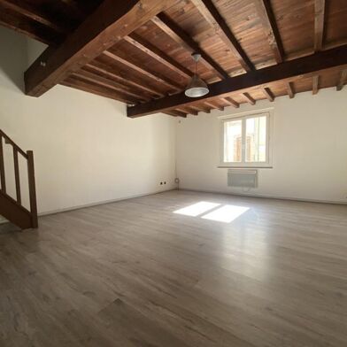 Immeuble  330000 €