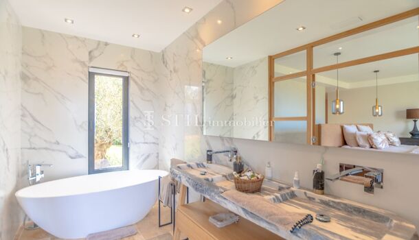 Villa / Maison 6 pièces  à louer Sainte-Maxime 83120