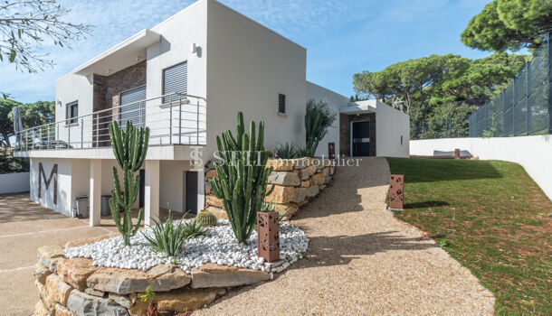 Villa / Maison 4 pièces  à louer Sainte-Maxime 83120
