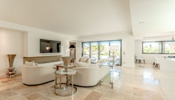 Villa / Maison 5 pièces  à louer Sainte-Maxime 83120