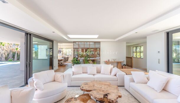 Villa / Maison 6 pièces  à louer Sainte-Maxime 83120