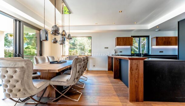 Villa / Maison 6 pièces  à louer Sainte-Maxime 83120