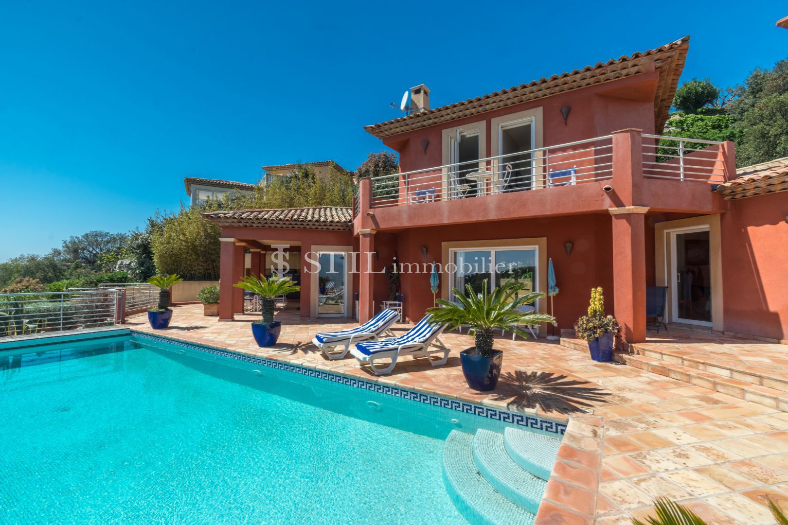 Villa / Maison 7 pièces  à vendre Sainte-Maxime 83120