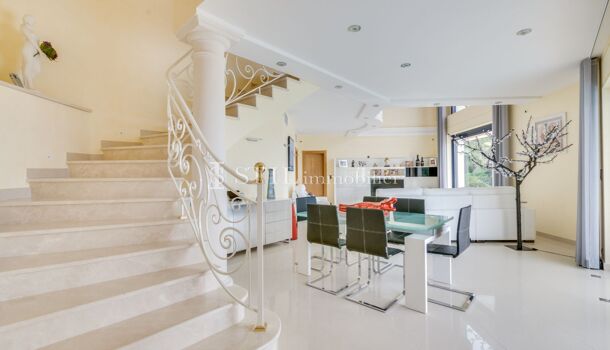 Villa / Maison 5 pièces  à vendre Sainte-Maxime 83120