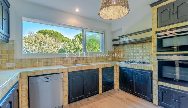 Villa / Maison 6 pièces  à vendre Sainte-Maxime 83120