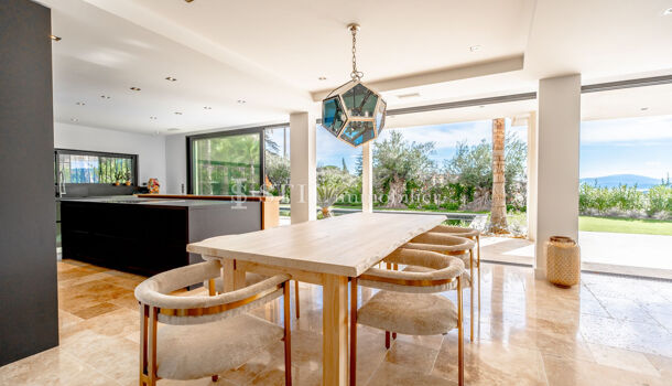 Villa / Maison 6 pièces  à vendre Sainte-Maxime 83120