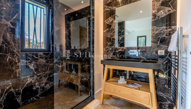 Villa / Maison 6 pièces  à vendre Sainte-Maxime 83120