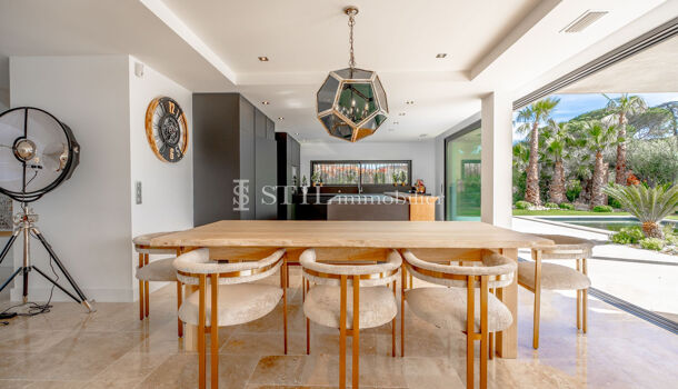 Villa / Maison 6 pièces  à vendre Sainte-Maxime 83120