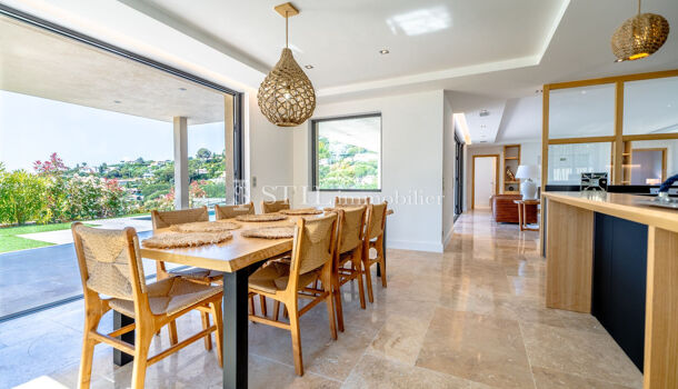 Villa / Maison 6 pièces  à vendre Sainte-Maxime 83120