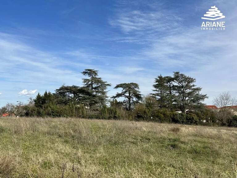 Terrain à bâtir viabilisé libre constructeur — photo 1