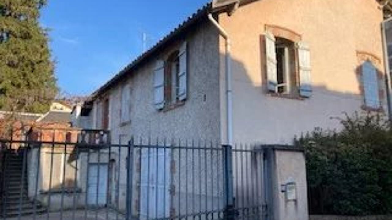 maison 9 pièces 221 m2 à vendre à Villefranche-de-Rouergue (12200)