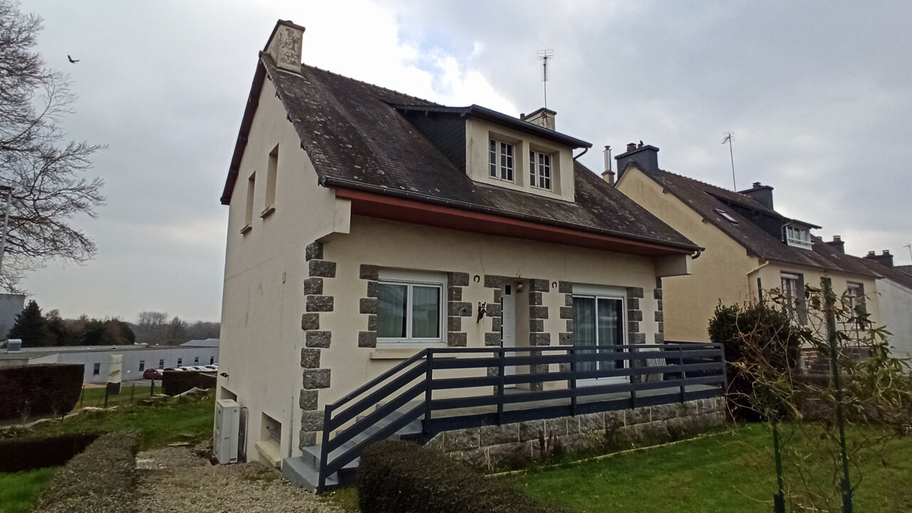maison 3 pièces 84 m2 à vendre à Saint-Nicolas-du-Pélem (22480)
