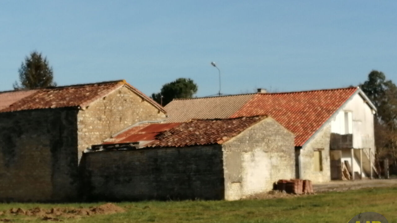 maison 4 pièces 130 m2 à vendre à Nantillé (17770)