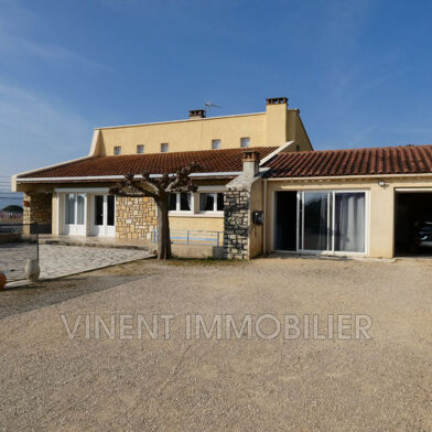 Maison 8 pièces 497000 €