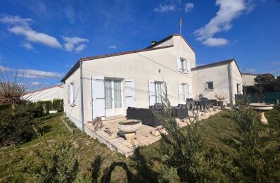 vente maison 213 000 € à proximité de Javrezac (16100)