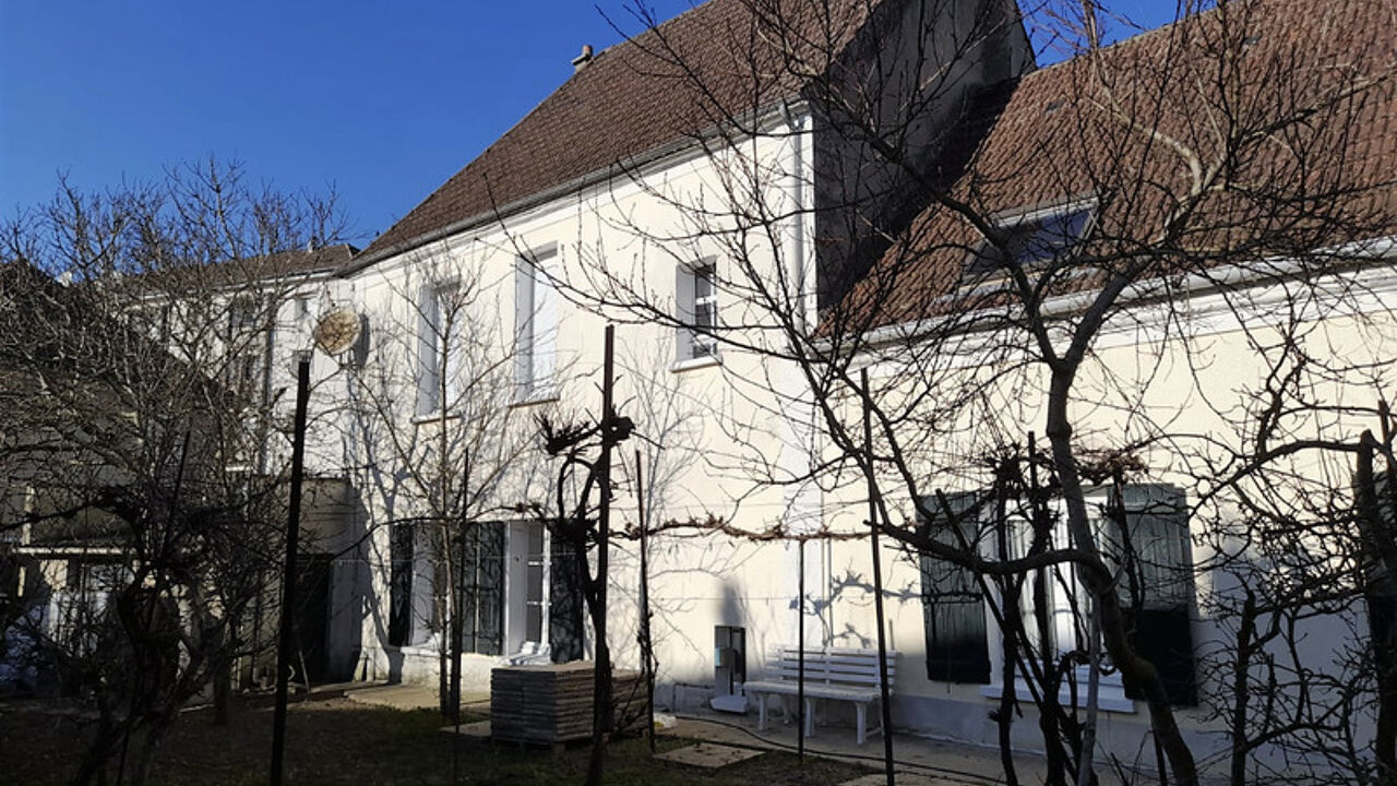 maison 9 pièces 198 m2 à vendre à Crépy-en-Valois (60800)