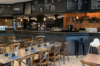 Commerce  190400 €