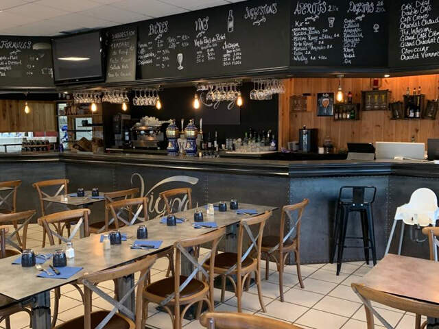 Fonds de commerce bar brasserie pizzeria Oloron Sainte Marie ... — photo du bien