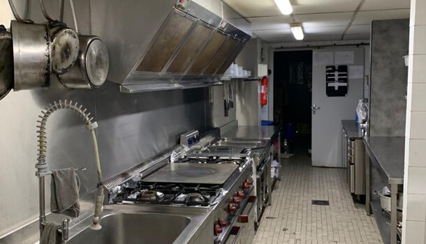 Local commercial  à vendre Oloron-Sainte-Marie 64400