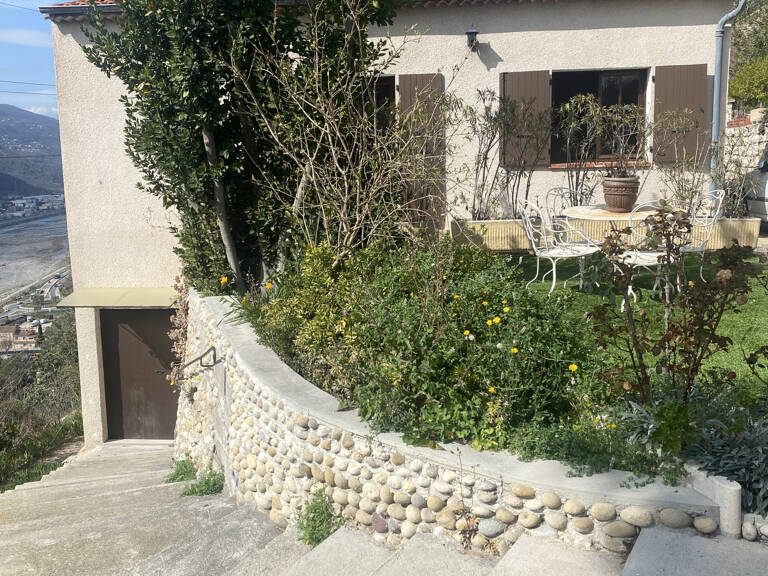 VILLA INDIVIDUELLE CASTAGNIERS — photo 1
