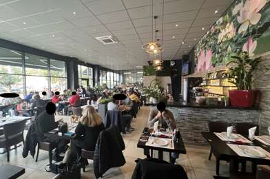 Commerce 3 pièces 345600 €