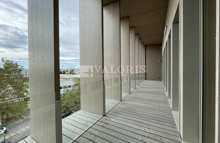 BUREAUX à LOUER — photo 3