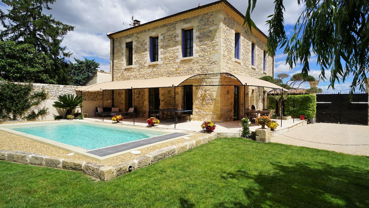 maison 6 pièces 216 m2 à vendre à Aimargues (30470)