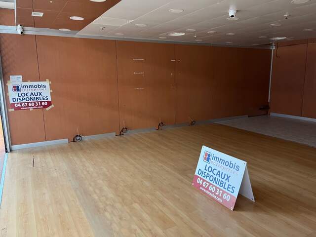 Local commercial — photo du bien