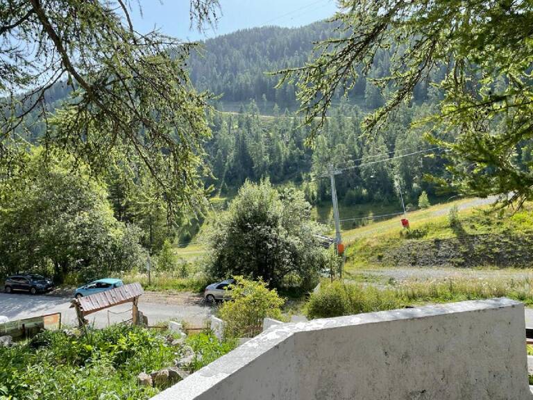 Chalet — photo 1