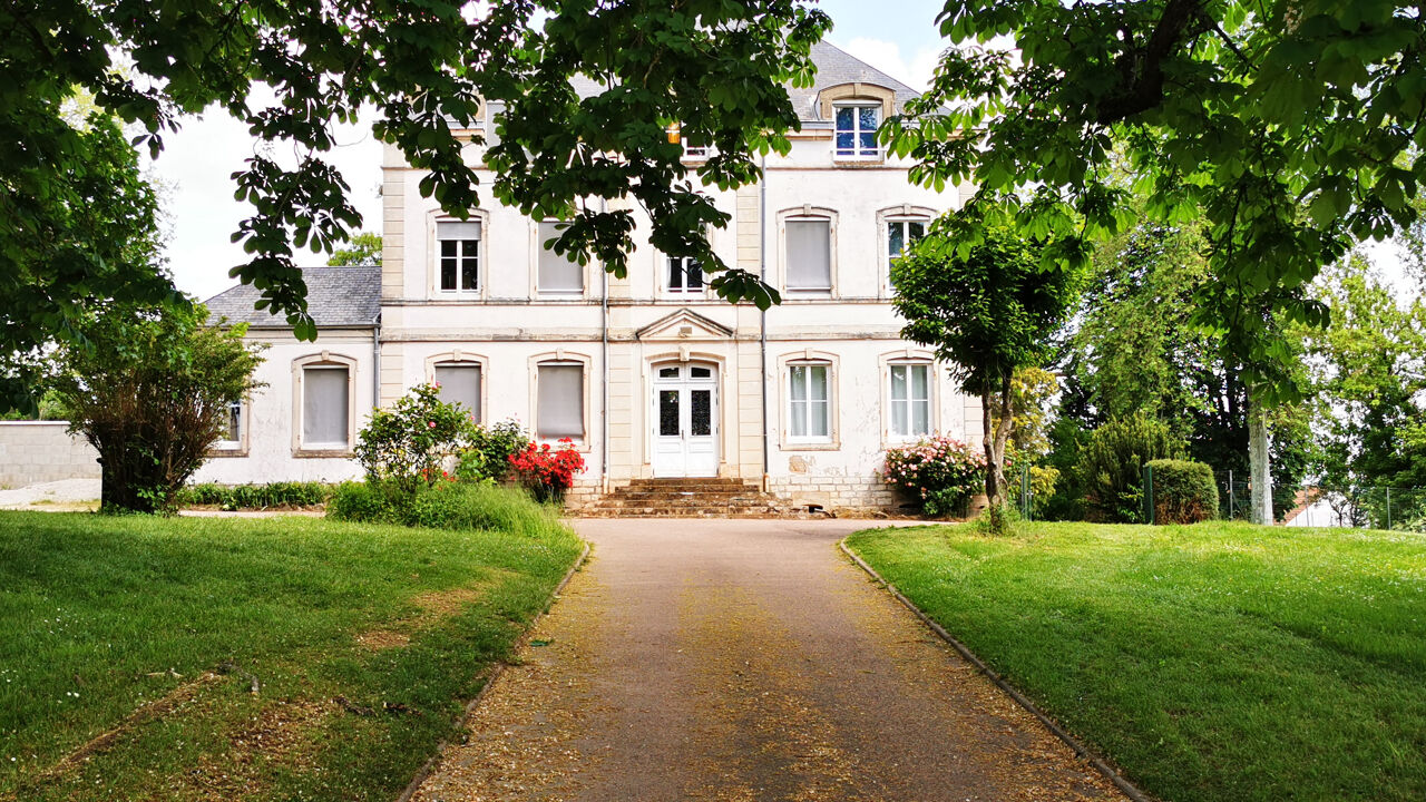 maison 10 pièces 322 m2 à vendre à Chalon-sur-Saône (71100)