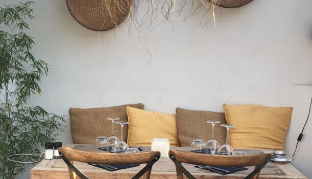 Local commercial 6 pièces  à vendre Crau (La) 83260