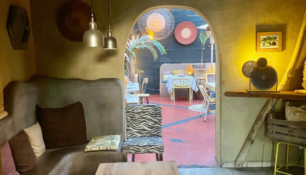 Local commercial 6 pièces  à vendre Crau (La) 83260