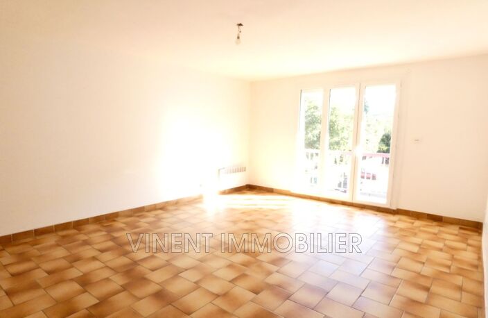 location appartement 3 Pièce(s) — photo 2