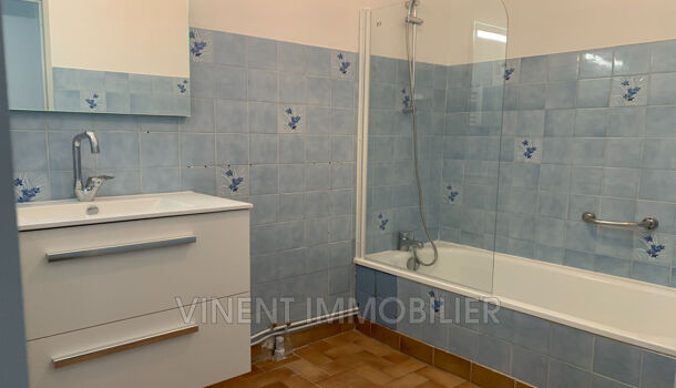 Appartement 3 pièces  à louer Montélimar 26200